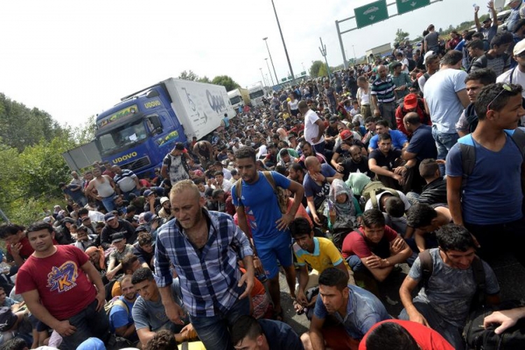 Njemačka u subotu počinje da protjeruje migrante sa Balkana