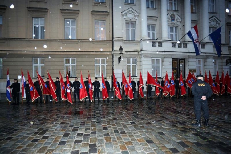 Glavaš opet postrojio sportsko rekreativni klub (VIDEO)