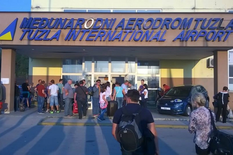 Međunarodnom aerodromu Tuzla uskoro dozvola za kargo saobraćaj