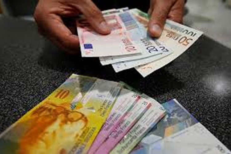 Muškarac iz Laktaša prevarom od građana uzeo 1.000 evra