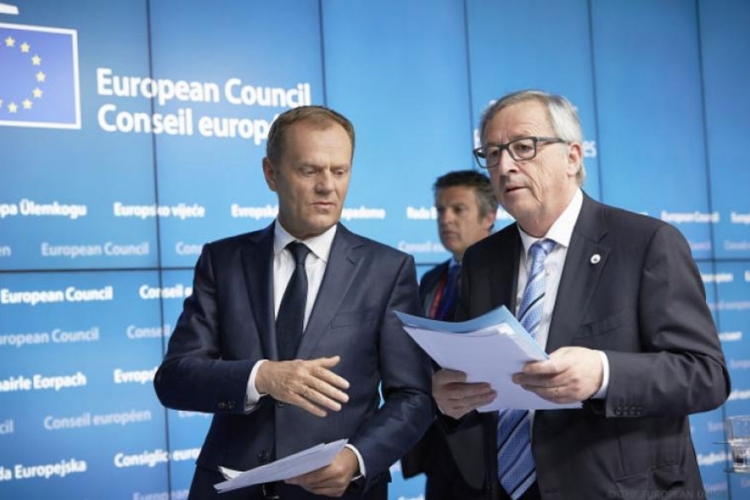 Junker i Tusk: Migrantska kriza prijeti da ugrozi temelje EU