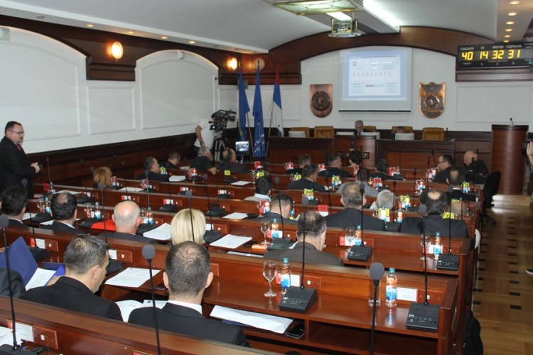 Gradska skupština razriješila dužnosti Đuricu i Račića