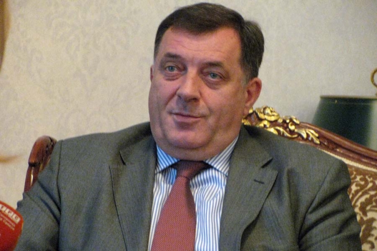 Dodik: Danas imamo više boraca prve kategorije nego za vrijeme rata