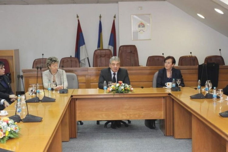 Ustavni sud RS odlučuje o Komisiji za referendum 