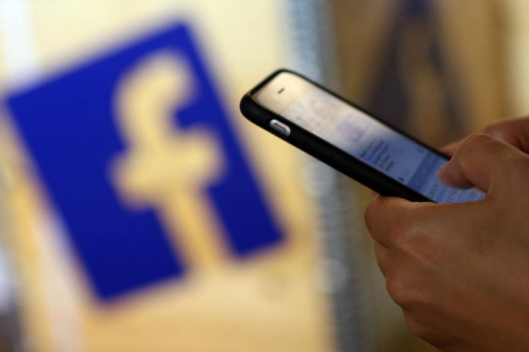 Facebookom do biračkih poena
