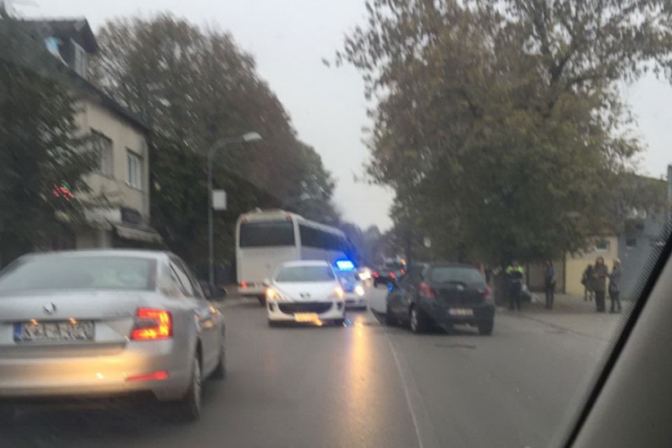 Banjaluka: Sudar dva putnička vozila
