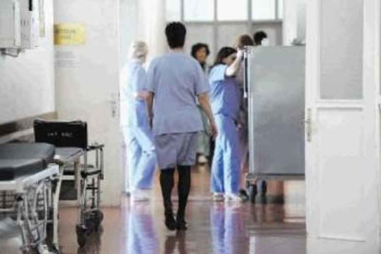 Vuković-Kostić: Medicinske sestre sa fakultetom neadekvatno plaćene