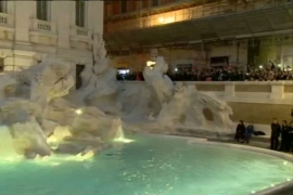 Otvorena obnovljena Fontana di Trevi u Rimu