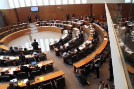 Slovenija zakazala referendum o istopolnim brakovima