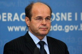 Osmanović: Osporavanje bosanskog jezika je direktno kršenja Ustava ...