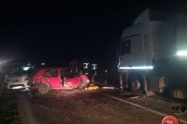 Prijedor: Tri vozila se sudarila, vozač golfa teže povrijeđen (FOTO)