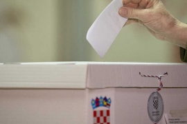 Izbori u Hrvatskoj:  Otvoreno 7.000 birališta za 3,8 miliona građana 