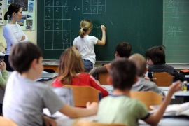 Koliko ko zarađuje u BiH: Spremačica u banci bolje plaćena od ...