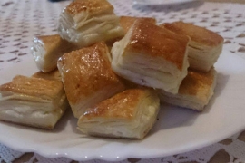  Pogledajte kako da napravite brze pogačice sa sirom (VIDEO)