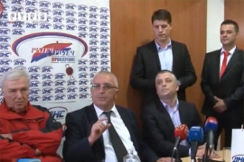 Trebinje: Članstvo SNS prešlo u DNS