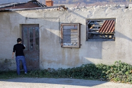 Društveni dom u Ljubačevu: Nekad pun igranki, sada ruševina