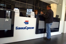 Uvedena privremena uprava, Banka Srpske zatvorena do daljeg