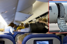  Horor na nebu: Pijana putnica pokušala da otvori vrata aviona u letu