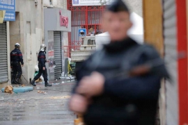 Policija u Roterdamu uhapsila tri osobe