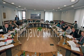 Pogledajte tuču u prnjavorskom parlamentu (VIDEO)