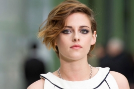 Kristen Stjuart kao Koko Šanel u filmu Karla Lagerfelda