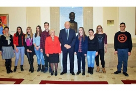 Banjalučkim srednjoškolcima uručene stipendije