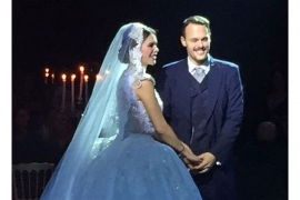 Kao poklon za Seve i opanci od Swarovski kristala?
