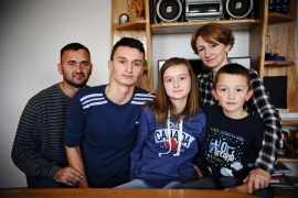 Ivana Savić (12) iz Banjaluke: Ljubav u porodici jača od rijetke ...