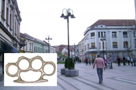 Učenice iz Brčkog pretukle vršnjakinju "bokserom" zbog lajka na FB