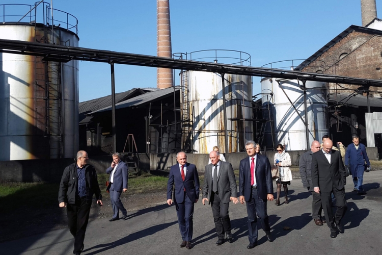 Postoji rješenje za snabdijevanje "Destilacije" drvnim sortimentima