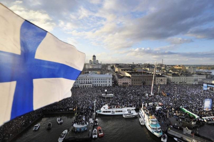 Finska - Izbjegnut pad Vlade
