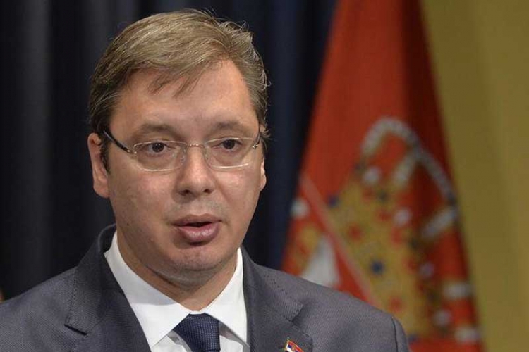Vučić čestitao Karamarku pobjedu na izborima