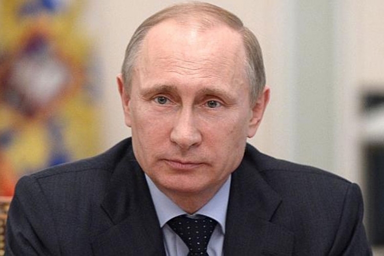 Putin pozvao Nikolića da posjeti Rusiju