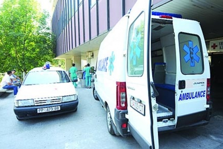Skoplje:Napadnuta dvojica Srba, jedan izboden nožem