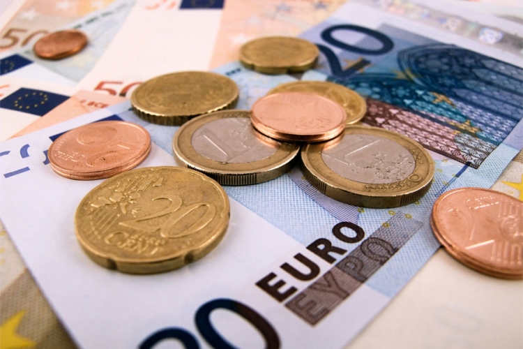 Banke bježe od kredita vezanih za Euribor