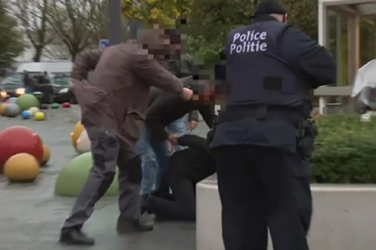 Pogledajte snimku jučerašnjeg hapšenja u Belgiji (VIDEO)