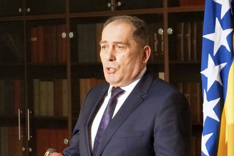 Mektić u Parizu sa ministrom policije i tužiocem
