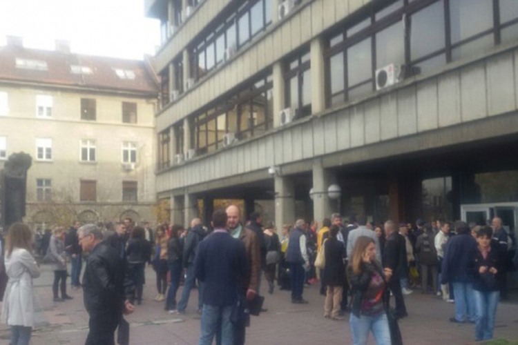 Beograd: Lažna dojava o bombi u Palati pravde