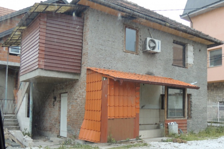 Mesdžid na periferiji Sarajeva: Ovdje su se okupljali teroristi i regruti ISIL-a (FOTO)