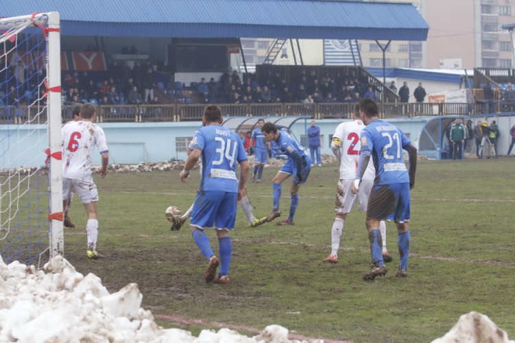 Sloboda prva, Borac "tone"