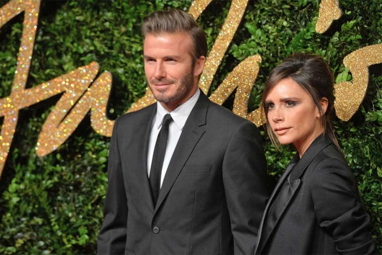 Pogledajte šta su nosile zvijezde na British Fashion Awards (FOTO)