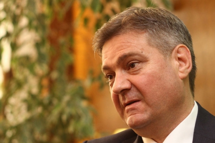Zvizdić: Uskoro aplikacija za članstvo BiH u EU