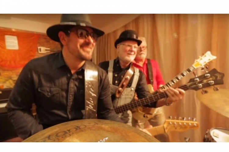 Legendarna "YU grupa": Poslije 10 godina novi singl "Panika" (VIDEO)