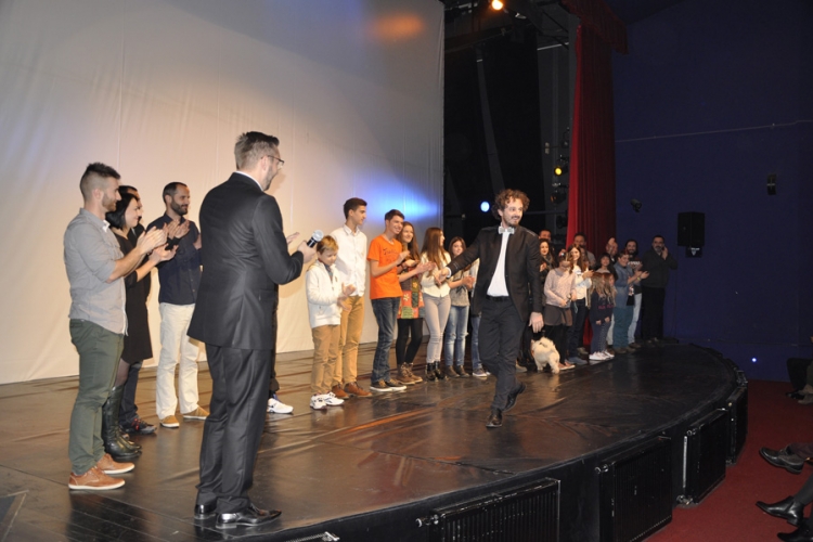 Premijerno prikazan film "Ah, što ćemo ljubav kriti"