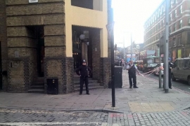 Masovna evakuacija oko London bridža