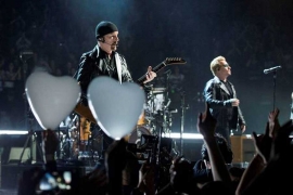 U2 se vratio u Pariz, zasad bez Eagles of Death Metal