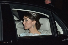 Pogledajte kako vojvotkinji Kejt stoji nakit princeze Dajane (FOTO)