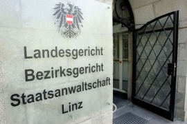 Mujanoviću sude u Austriji zbog masakra nad Srbima