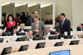 Parlament BiH: Smijenjeni ministri Matanović i Suljagić 