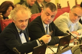 Tasovac: Pare za RTS su posao direktora javnog servisa, a ne Vučićev